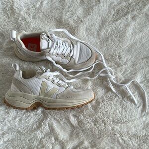 Veja Venturi White Size 37